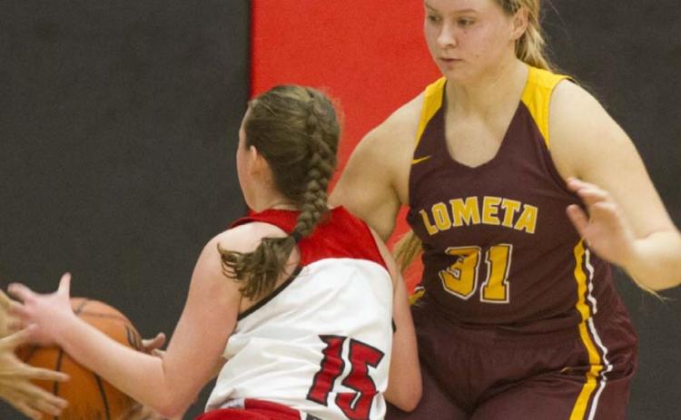 Sierra Tower (31) shown in a previous game, gave the Lady Hornets their first lead with a fourthquarter three-pointer at Cherokee. JEFF LOWE | DISPATCH RECORD