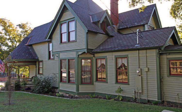 JOYCESARAH MCCABE | DISPATCH RECORD This historic residence will be featured on the 2023 Christmas Tour of Homes. The Queen Anne-style home of Lorna Bernard and Doug Updyke will be one of the featured stops Dec. 3. Tickets, which allow entrance to each of the five homes on this year’s tour, are $10 each.