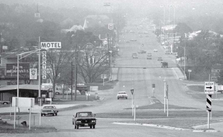 The traffic circle on South Key is shown a foggy day. Lampasas Dispatch Record, November 1974.