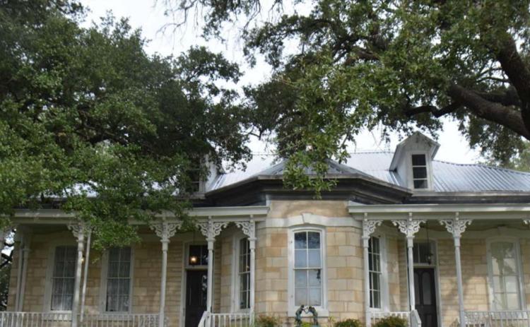 Tour to feature stop at historic home
