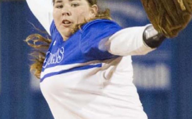 Caitlyn Sanguinet pitched a complete game as Lampasas handed the 20thranked Glen Rose Lady Tigers their only district loss. JEFF LOWE | DISPATCH RECORD