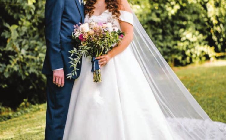Mr. and Mrs. Casey Glenn Hardin were wed Aug. 1, 2020 in Springfield, Missouri. They reside in Omaha, Nebraska where they are attending the University of Nebraska Medical Center. COURTESY PHOTO | HAMILTON &amp; AMANDA PHOTOGRAPHY