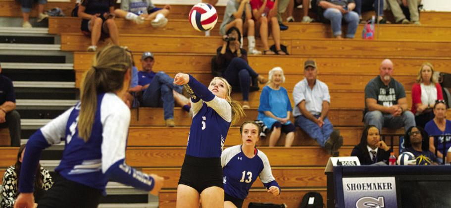 Scout Barton plays a pass during the first set of Tuesday’s game against Shoemaker. HUNTER KING | DISPATCH RECORD