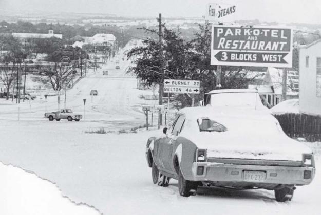 Key Avenue is blanketed with snow in this view looking north from the southern edge of town. lampasas dispatch photo, January 1973