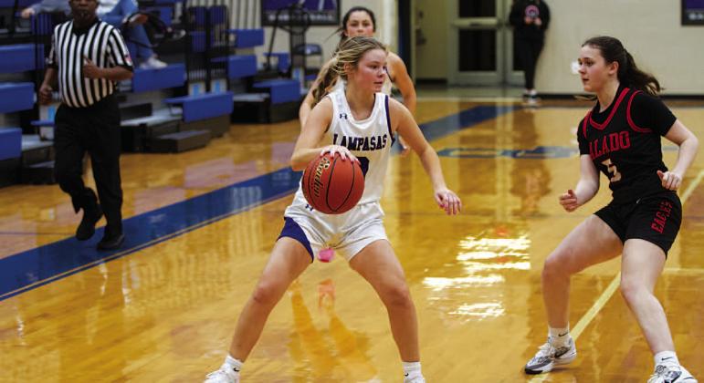 HUNTER KING | DISPATCH RECORD Addison Borchardt continues to lead the Lady Badgers this season.