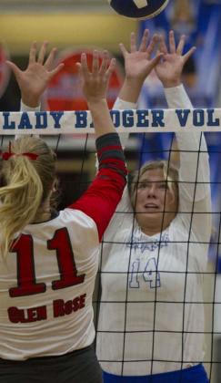 Madison Roedler goes up for a block during the Lady Badgers’ last district game against Glen Rose at home. HUNTER KING | DISPATCH RECORD