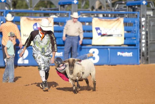 Riata Roundup features variety of rodeo action