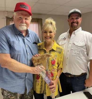 Davis family donates custom grill to Adamsville firefighters