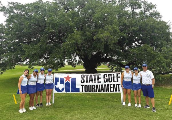 From left, Addison Jacks, Arianna Gonzalez, Paige Rutland, Jennifer Greiner, Avery Hopson, Kenlee Turner and Justin Schulze pose for a photo after the conclustion of the second round of the state tournament. COURTESY PHOTO | LAMPASAS ISD ATHLETICS