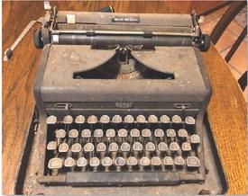 Willis enjoys restoring typewriters and returning them to working condition. This Royal “Quiet De Luxe” model is shown before he refurbished it. COURTESY PHOTO
