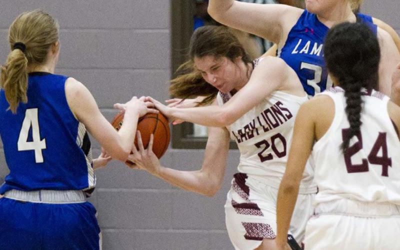 Lady Badgers Taylor Allen