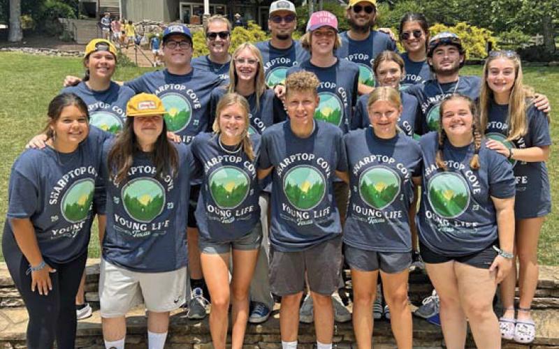Lampasas County Young Life students pose for a photo during last year’s summer camp at SharpTop Cove retreat center in Georgia. erick mitchell | dispatch record