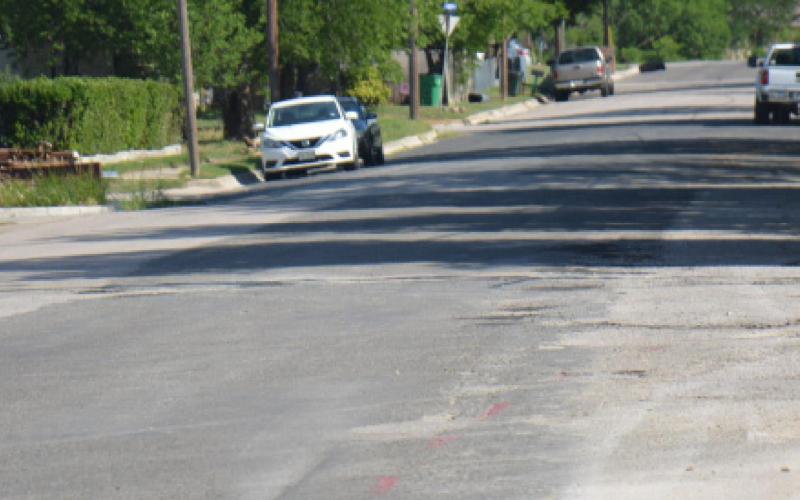 South Live Oak is one of several roads on the city’s proposed mill/overlay projects list. The total cost for work on all 17 street segments, which represent just over a mile of roadway, would be $391,000, officials say. MONIQUE BRAND | DISPATCH RECORD