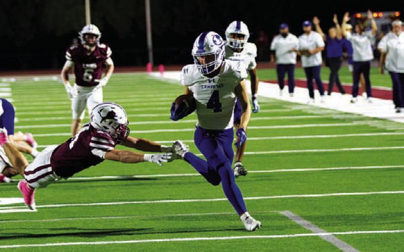 Shawn Roberts steps into the end zone against Brownwood. FILE PHOTO