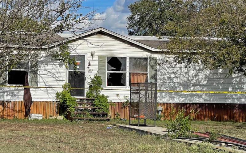 A mobile home on Pecan Street in Lometa shows the vestiges of damage after a fire early Thursday morning. Lometa Volunteer Fire Chief Bobby Odom said no injuries were reported in the fire. mason hines | dispatch record