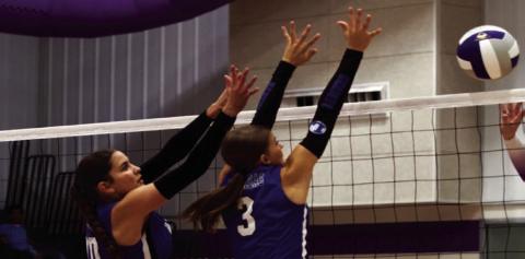 Lampasas’ volleyball team played six games in a three-day stretch, winning four of six. ANA SOFIA MEYER | DISPATCH RECORD |