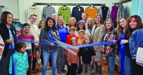 New clothing boutique opens in Lampasas
