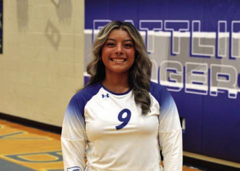 Name: Evelyn Gaspar Class: Senior Sport: Volleyball Favorite Athlete: Lexi Rodriguez Favorite Hobby: Working Favorite Food: Tacos Favorite Movie: Michael Jackson