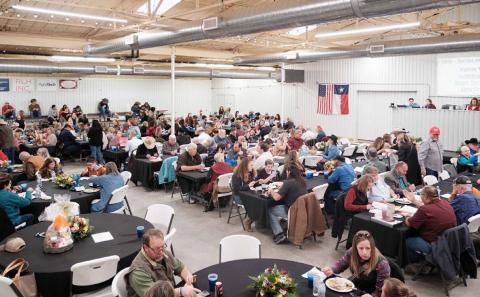 A full house was on hand Saturday night for the Buyers Appreciation Dinner and the premium sale that closed out the 88th Annual Lampasas County Youth Livestock Show. A record-setting $765,000 total was posted. For more details and photos from the livestock show, see Section B inside today’s edition. For Food Fair award photos, see page A9. GABRIELA SANGACHE | DISPATCH RECORD