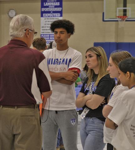 ERICK MITCHELL | DISPATCH RECORD Lampasas High School students learn more about aviation opportunities at Tuesday’s job fair.