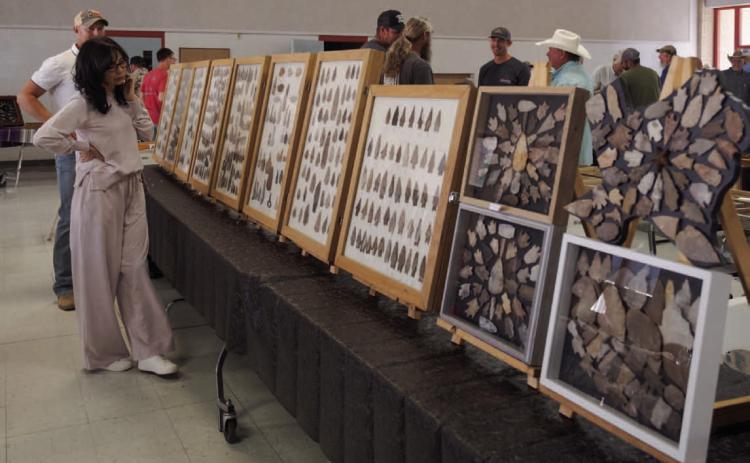 Visitors to the Indian Artifact &amp; Mineral and Gem Show on Saturday had the opportunity to examine a vast collection of arrowheads as well as geode formations and Native American jewelry. The Vision Lampasas-sponsored event is held annually. GABRIELE SANGACHE | DISPATCH RECORD