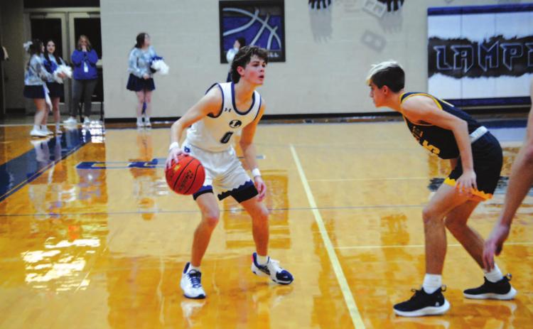 Nate Borchardt sizes up a Stephenville defender during the Badgers’ win at home last week. HUNTER KING | DISPATCH RECORD