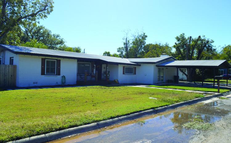 This residence, belonging to Suzanne Etman at 402 W. Fifth Street, will be of five stops on Sunday’s Tour of Homes, an annual fundraiser for the Lampasas County Museum. ERICK MITCHELL | DISPATCH RECORD