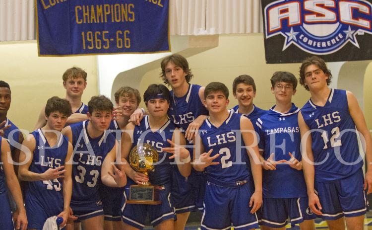 Lampasas celebrates a bi-district championship win over the Graham Steers.
