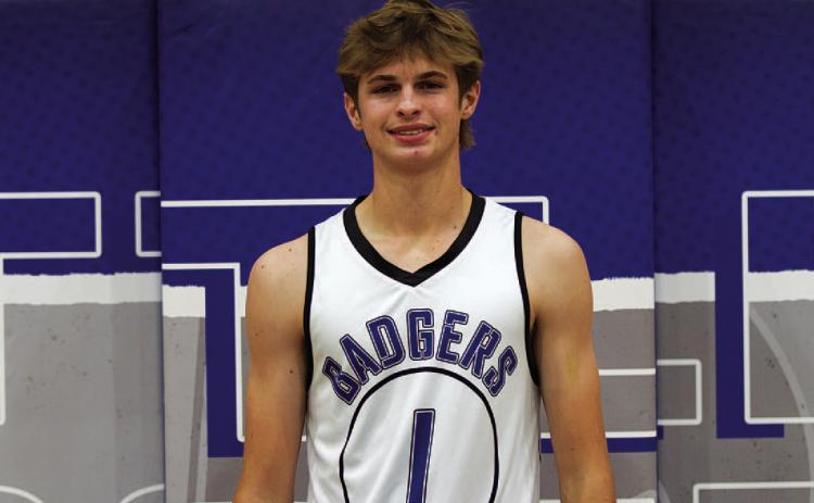 Name: Vincent Shahan Class: Junior Sport: Basketball and Golf Favorite Teacher or Coach: Mrs. Vanliew Favorite Place in Lampasas: Bush’s Chicken One Person You Look Up To: Austin Reeves Main Goal This Season: Find my role and play my best.