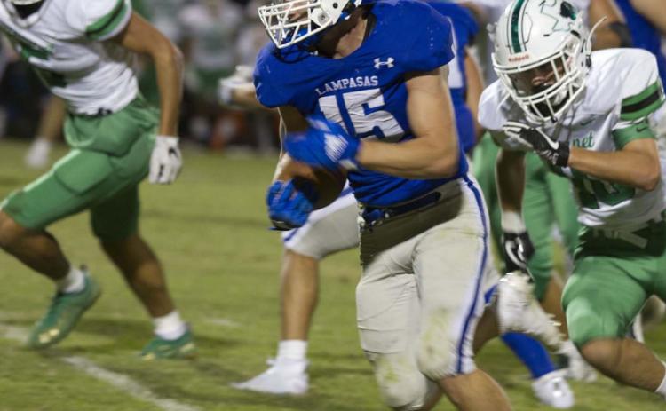 Case Brister breaks away from the Burnet defense on his way to a 40-yard touchdown run last Friday in the Badgers’ win. HUNTER KING | DISPATCH RECORD