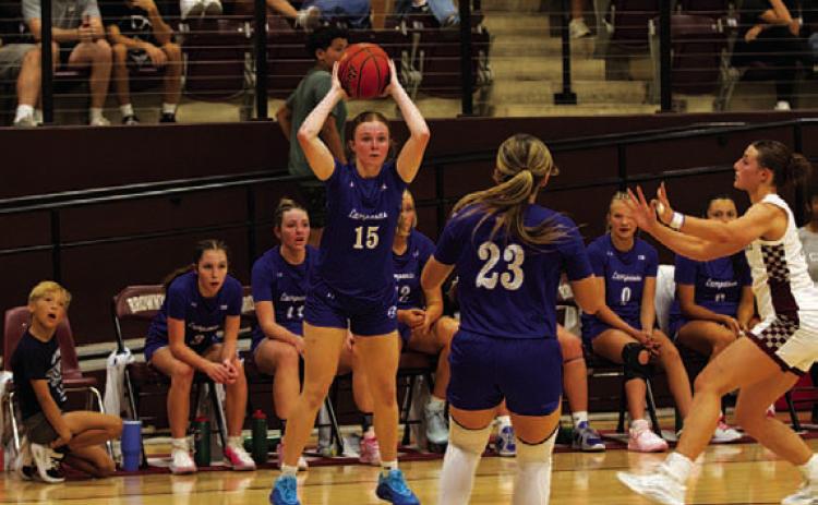 HUNTER KING | DISPATCH RECORD Kari Kepler looks for a passing option against Brownwood.