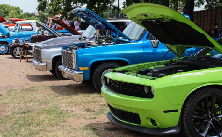 Sulphur Creek Car Cruise draws vehicles, crowds to W.M. Brook Park