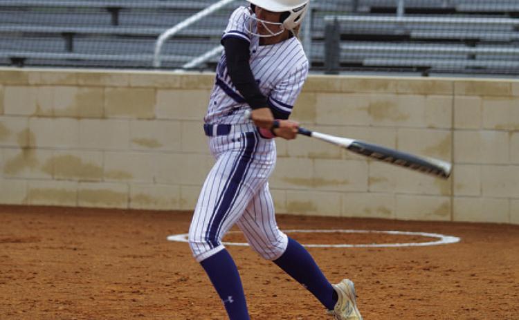 HUNTER KING | DISPATCH RECORD Bre Quarles had two hits and drove in two runs in last Thursday’s game.