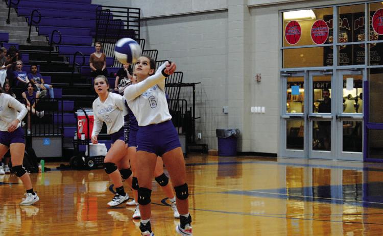 Volleyball comes up short on the road against Lago Vista