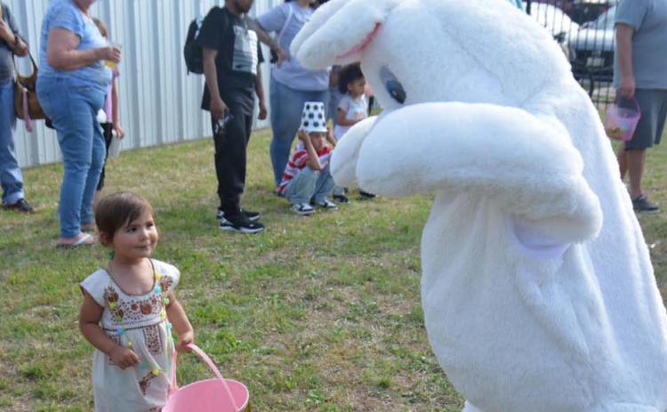 The Easter Bunny pays a visit to Lampasas