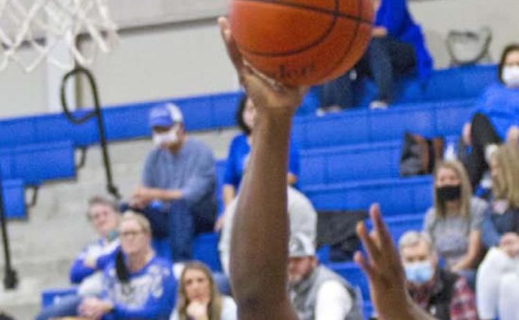 Mike Murray shoots in a recent game. JEFF LOWE | DISPATCH RECORD