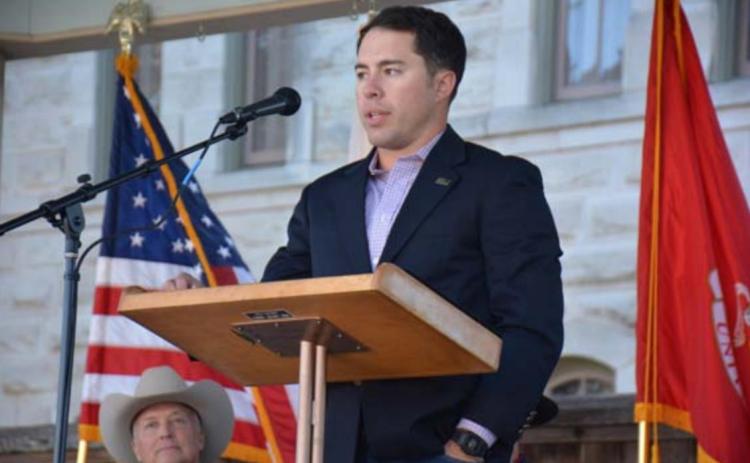 Capt. William C. Dunlap of the 1st Cavalry Division was this year’s keynote speaker at the Lampasas County commemoration of Veterans Day. Behind Dunlap is County Judge Randy Hoyer. MONIQUE BRAND | DISPATCH RECORD