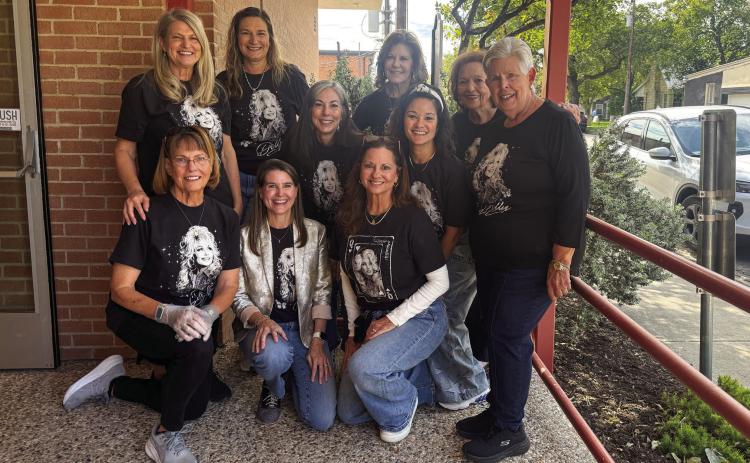 Library board members host annual Library barbeque fundraiser for Dolly Parton’s Imagination Library. (Bottom row: Kathy Griffis-Bailey, Kristin Gerety, Mary Kay Hoyer; Middle Row: Teresa Faught, Jennifer Walker; Top Row: Libby Lansford, Sarah Watson, Jan Vann, Judy Lansford, Lucy Walker). ANA SOFIA MEYER | DISPATCH RECORD