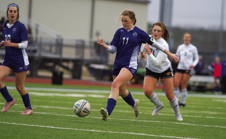 Becca Nobles dribbles into the attacking third in the first half of the Lady Badgers’ match against Gatesville. HUNTER KING | DISPATCH RECORD