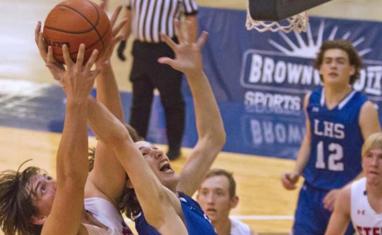 LHS wins bi-district, after trailing by six in fourth quarter