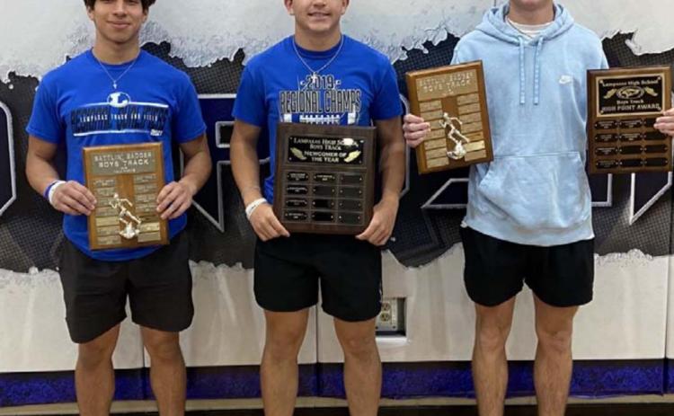 Team awards announced in track, student-training