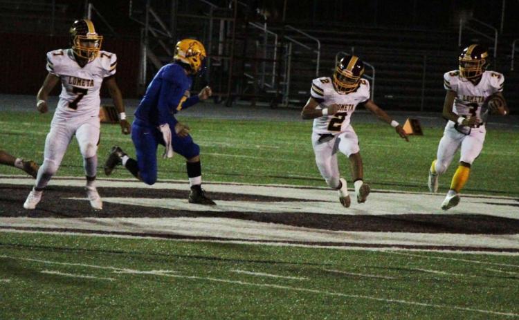 Alonso Caso (3) looks for room to run, while Tim Juarez (2) blocks against Medina. JESSICA MALDONADO | DISPATCH RECORD
