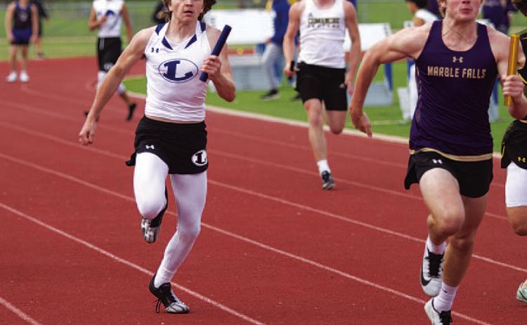 HUNTER KING | DISPATCH RECORD Jaden Phillips races down the final stretch of the boys’ 4x100-meter relay at last Wednesday’s meet.