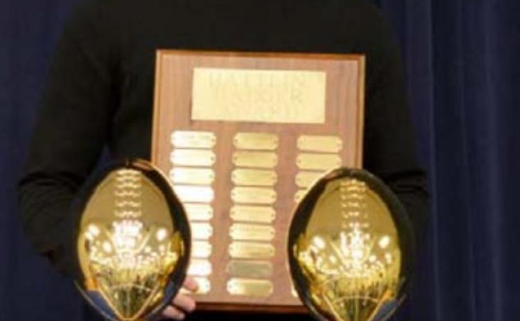 Whitehead named Battlin’ Badger at football banquet; numerous awards announced