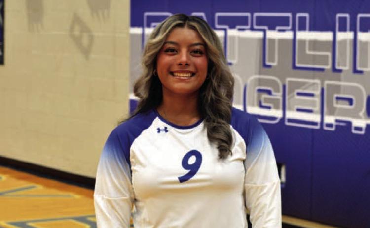 Name: Evelyn Gaspar Class: Senior Sport: Volleyball Favorite Athlete: Lexi Rodriguez Favorite Hobby: Working Favorite Food: Tacos Favorite Movie: Michael Jackson