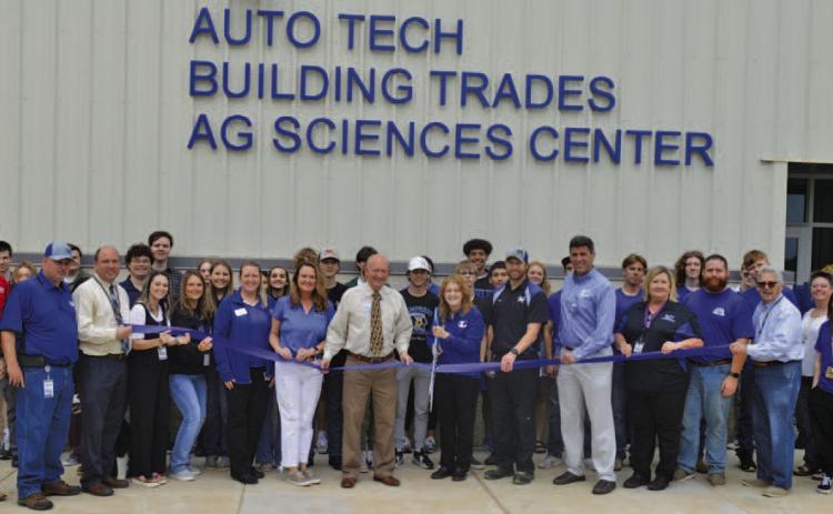 School district celebrates new facilities at high school