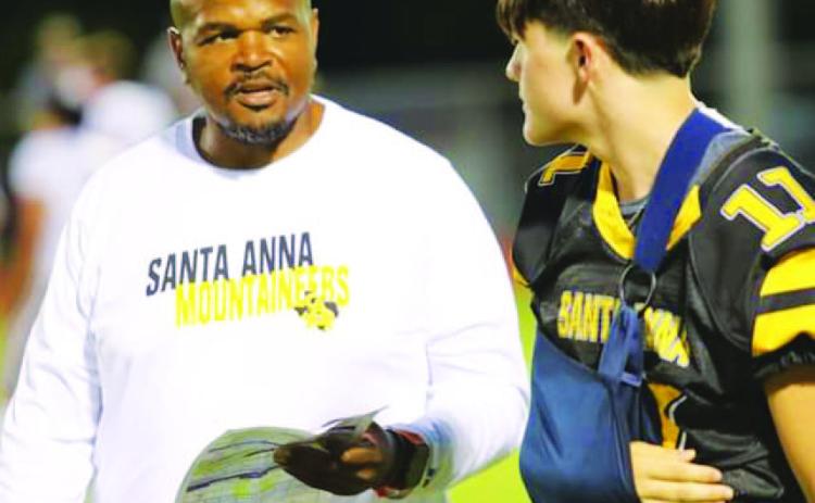 COURTESY PHOTO Terrance Wadley talks with one of his players from Santa Anna.