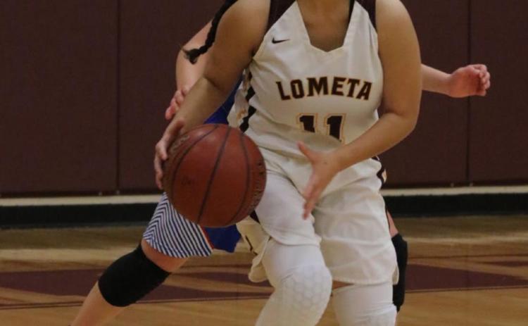Elizabeth Carbajal moves the ball in a recent Lady Hornet game. JESSICA MALDONADO | LOMETA ISD