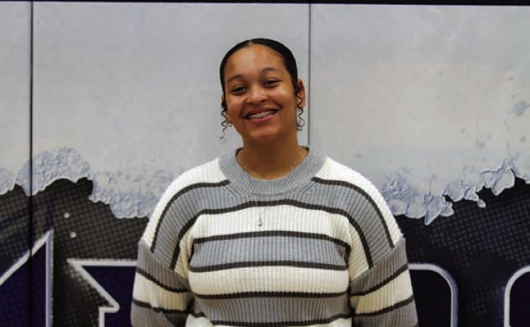 Name: Zaria McDonald Class: Junior Sport: Volleyball and Powerlifting Favorite Teacher or Coach: Coach Cottle Favorite Place in Lampasas: The pool One Person You Look Up To: My mother Main Goal This Season: Have a positive attitude