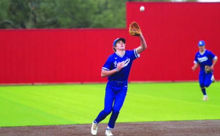 Owen Stubbs catches a pop fly in the Salado tournament. HUNTER KING | DISPATCH RECORD